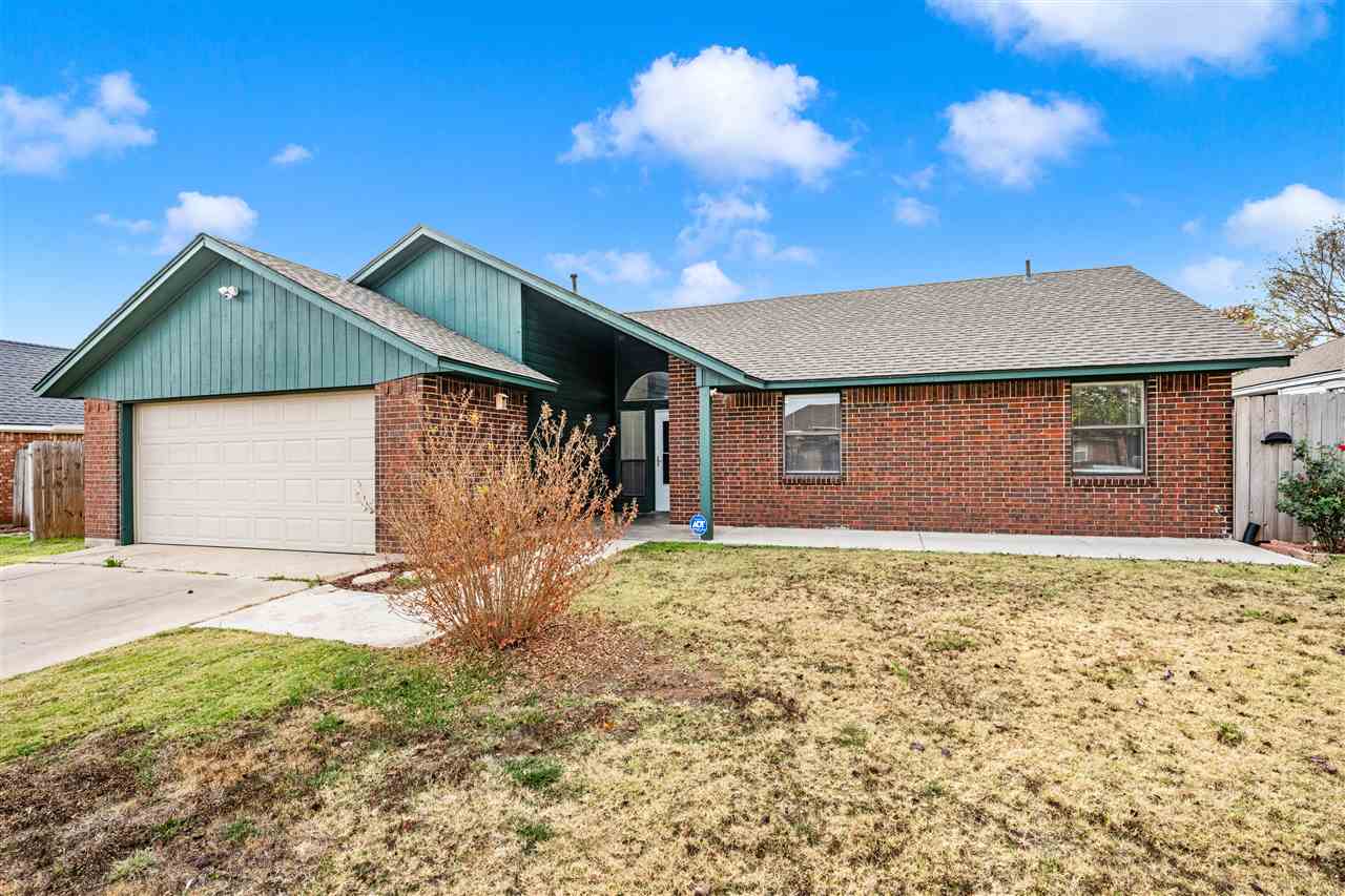 3904 SW Parkridge Blvd