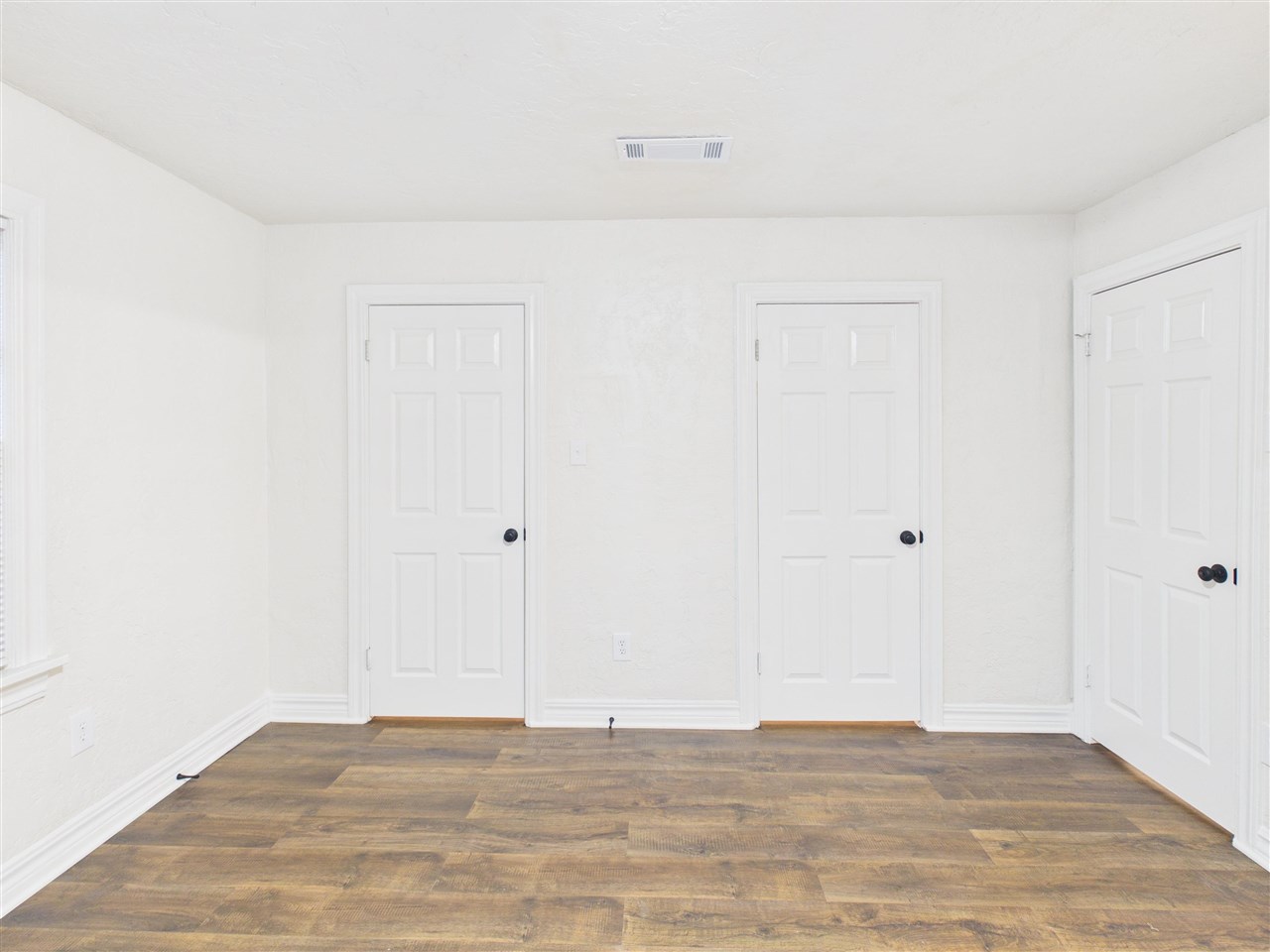 1129 NW Maple Ave