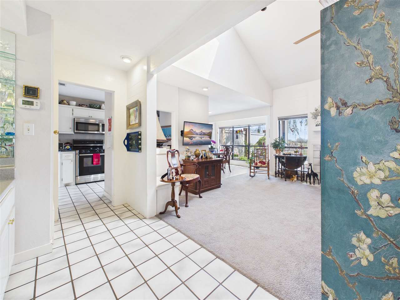 439 NW Chimney Creek Dr