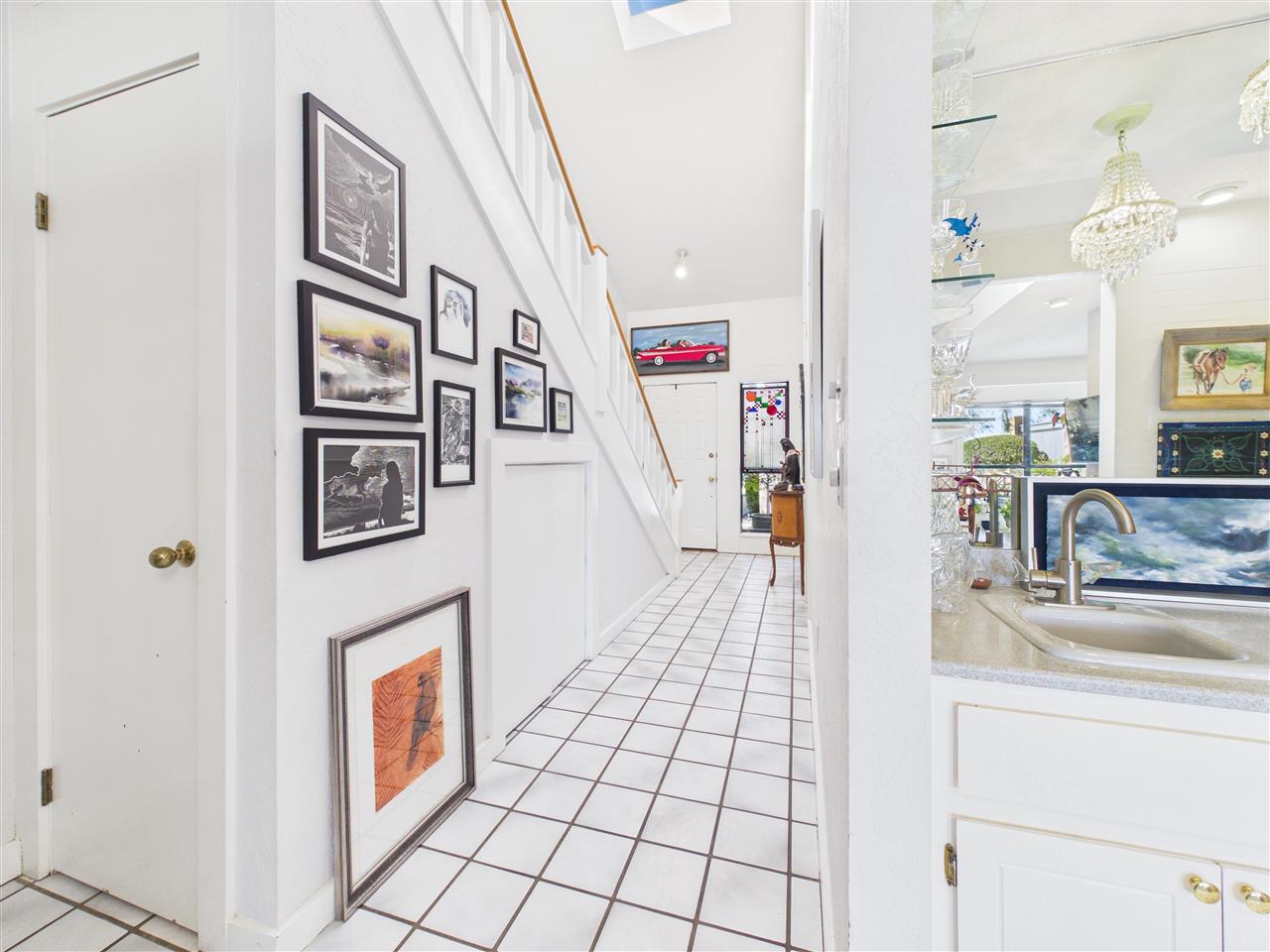 439 NW Chimney Creek Dr