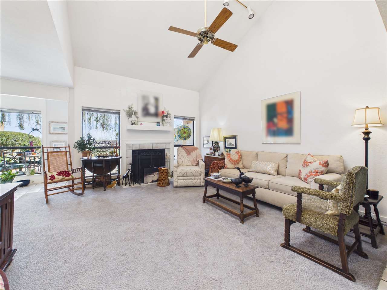 439 NW Chimney Creek Dr