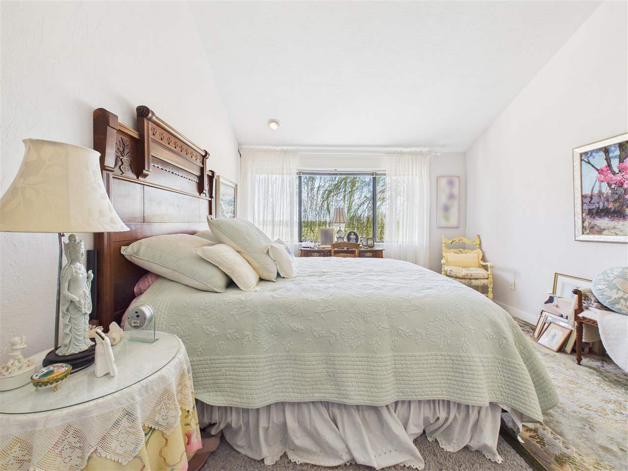 439 NW Chimney Creek Dr