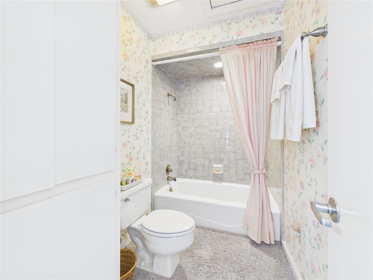 439 NW Chimney Creek Dr