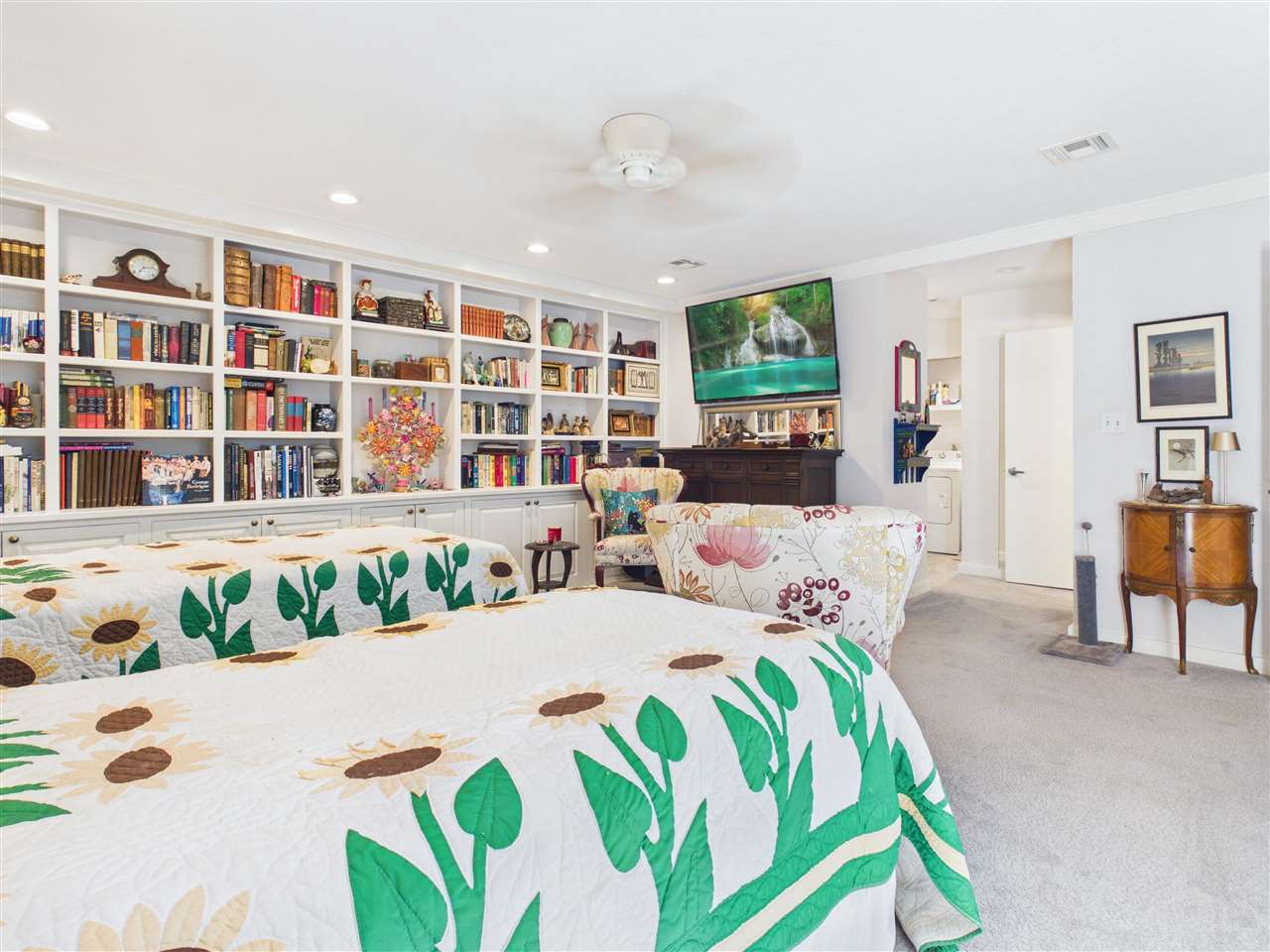 439 NW Chimney Creek Dr