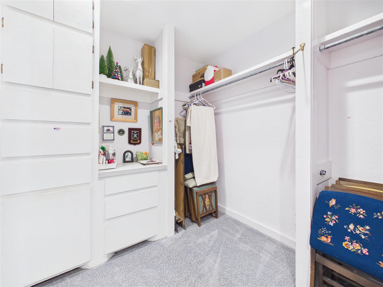 439 NW Chimney Creek Dr