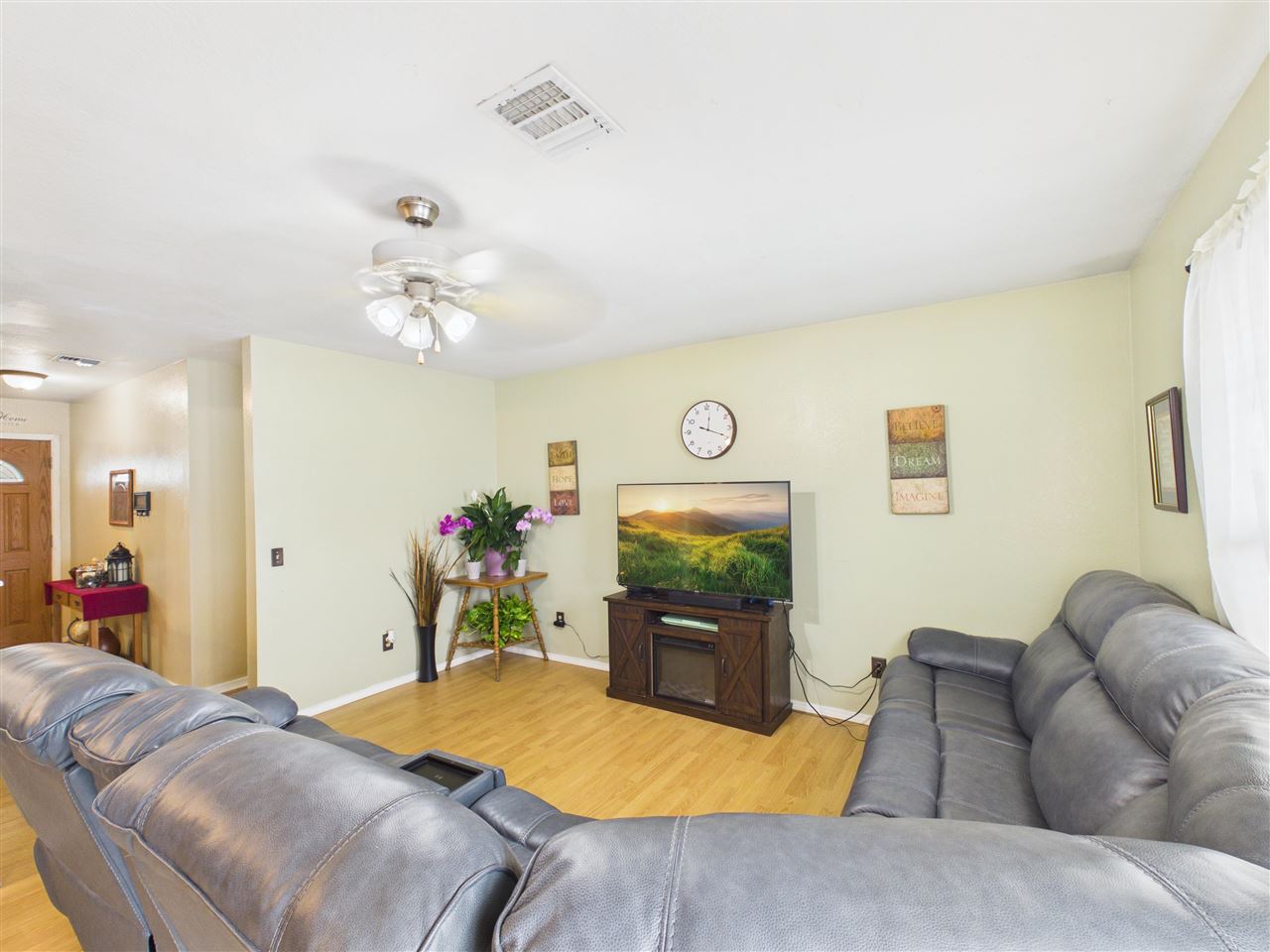 114 Apache Dr
