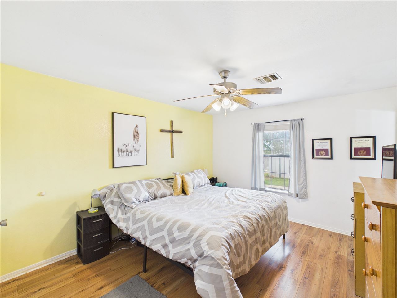 114 Apache Dr