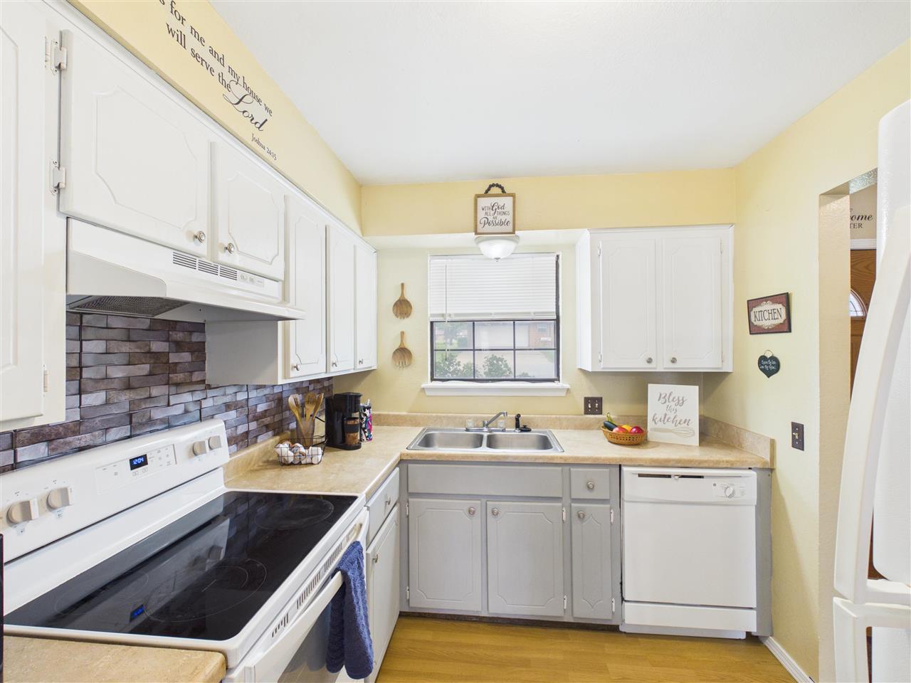 114 Apache Dr
