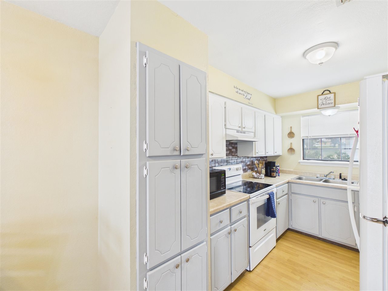 114 Apache Dr