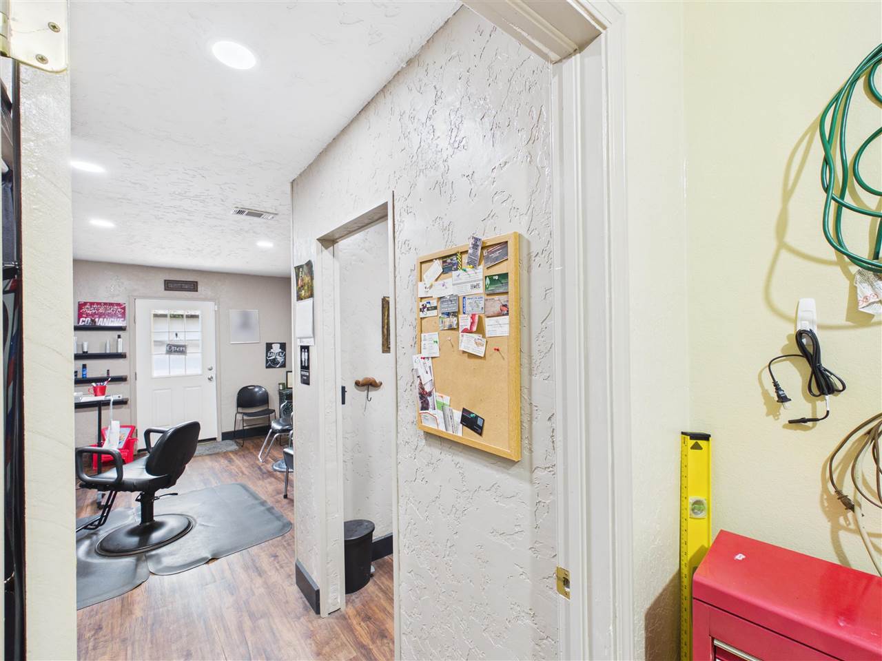 114 Apache Dr