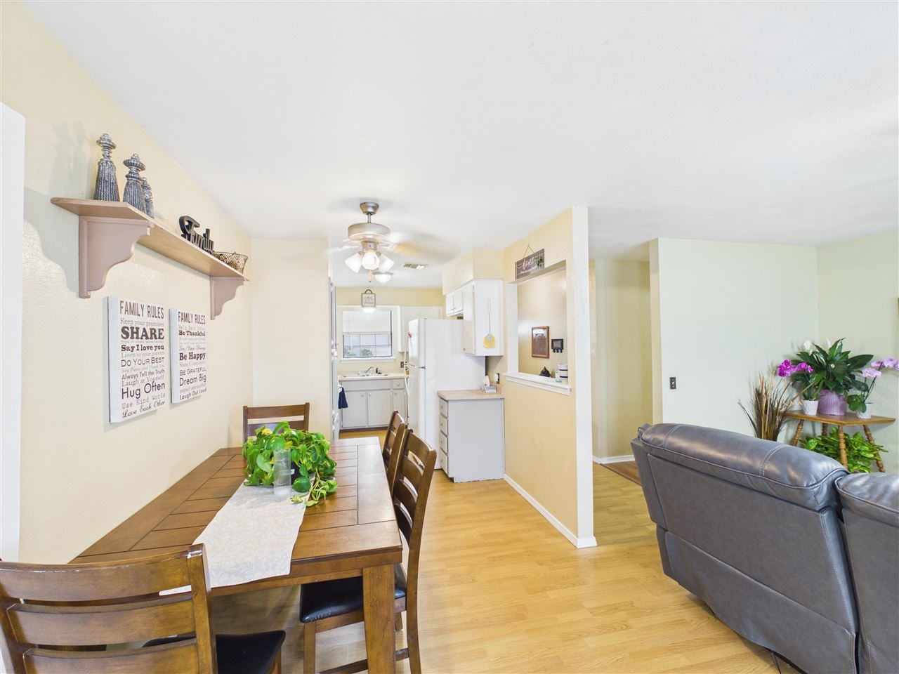 114 Apache Dr