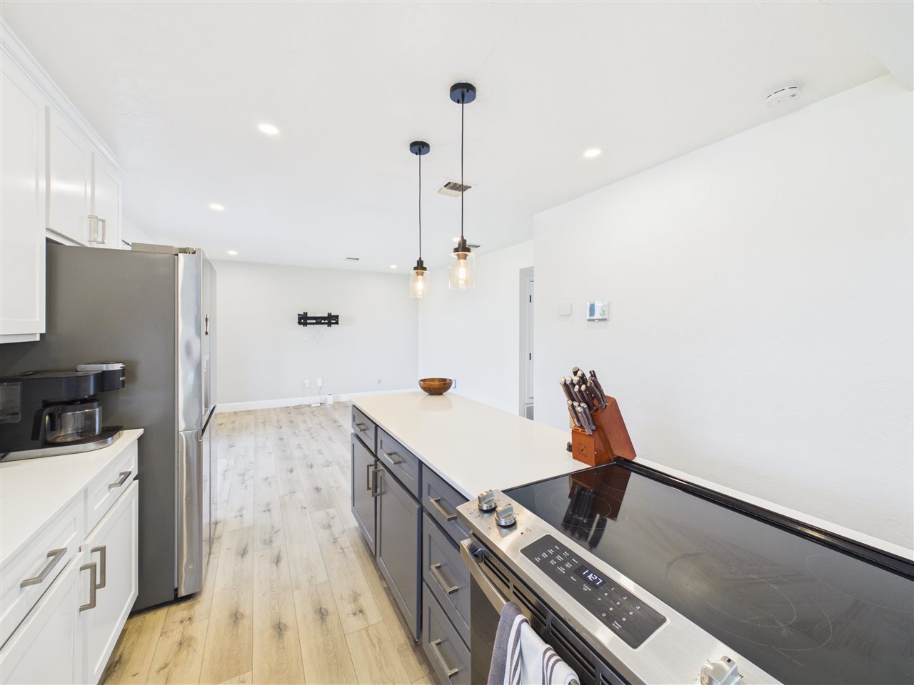 1111 NW 73rd St