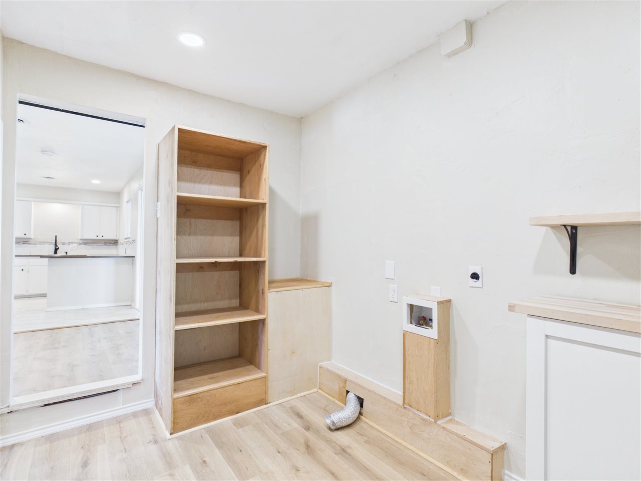 1602 NW 48th St