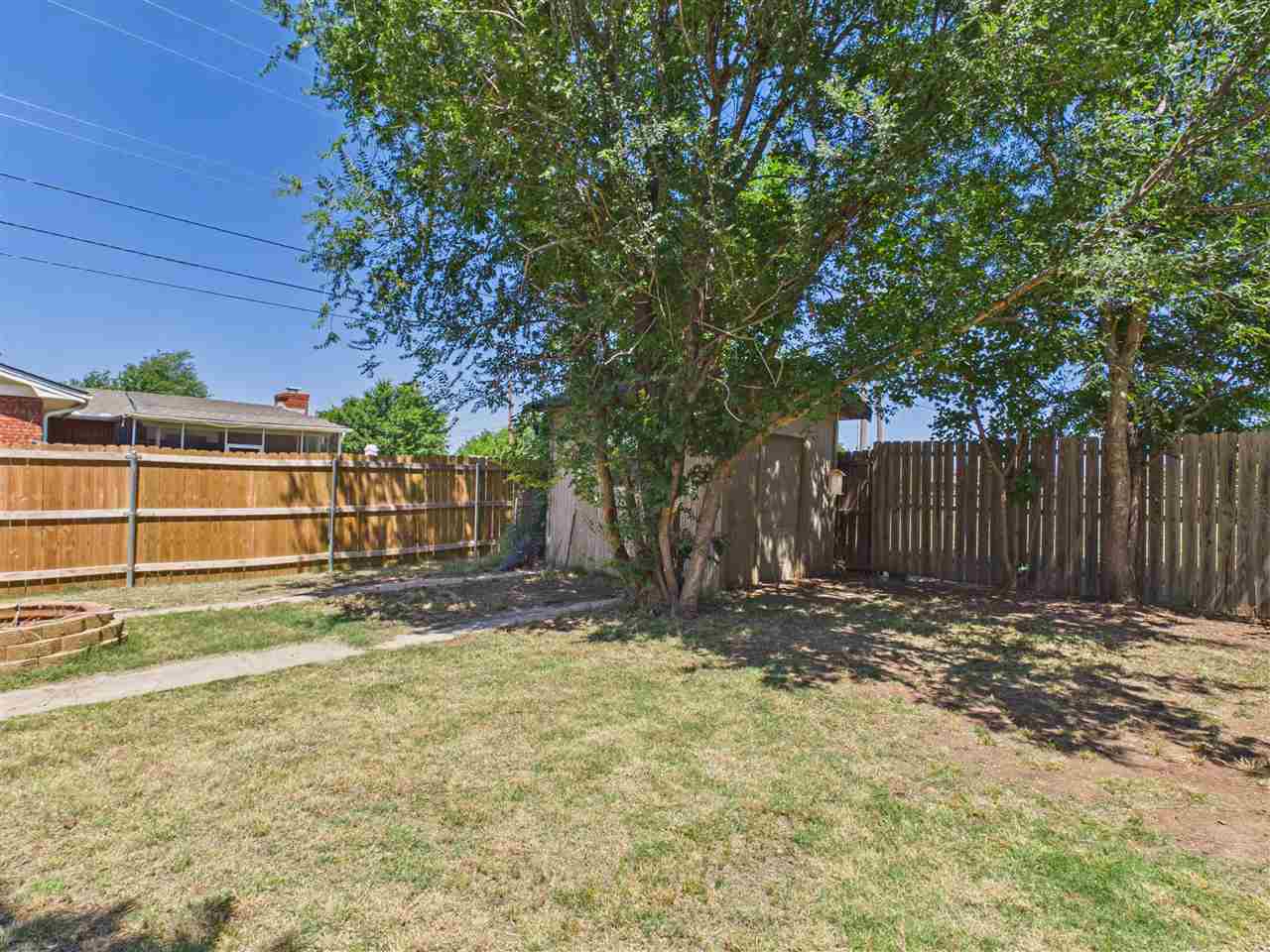 1602 NW 48th St