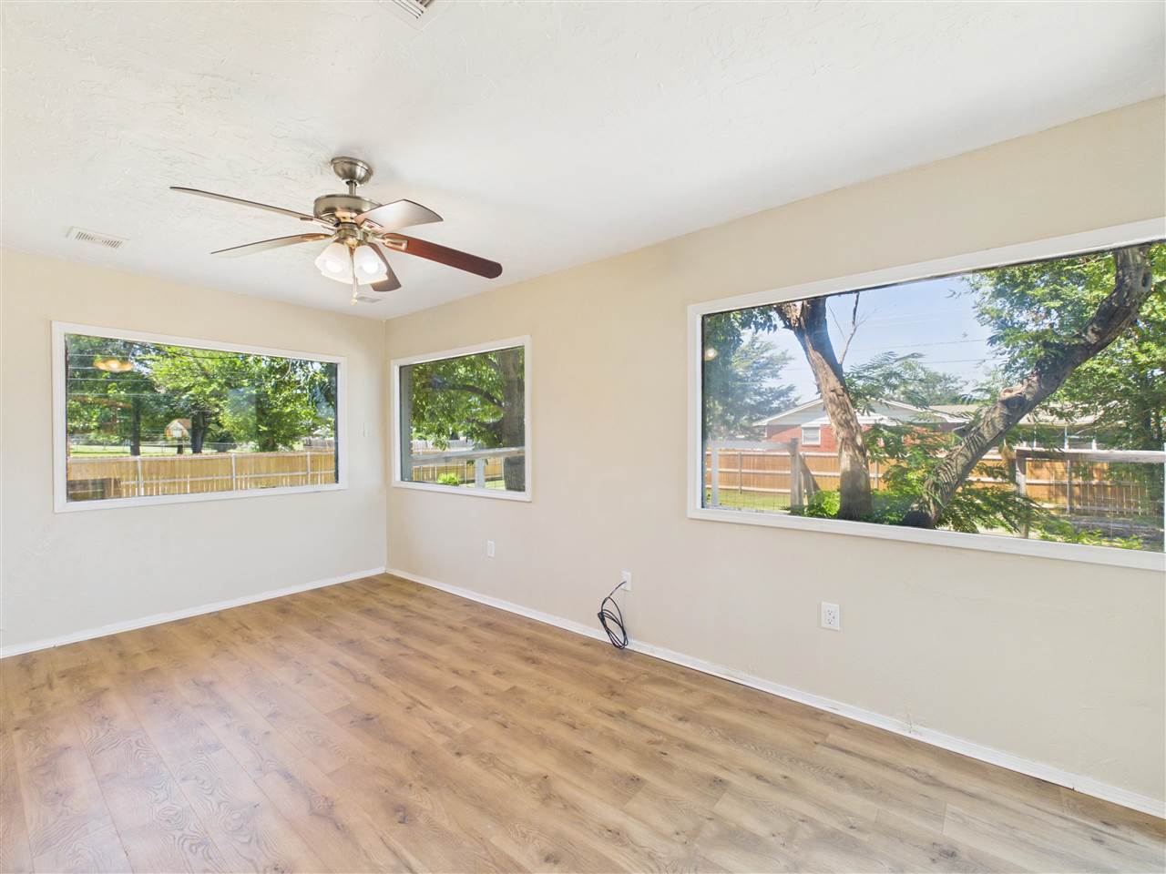 1602 NW 48th St