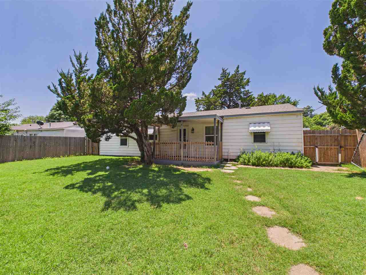 2203 NW 28th St