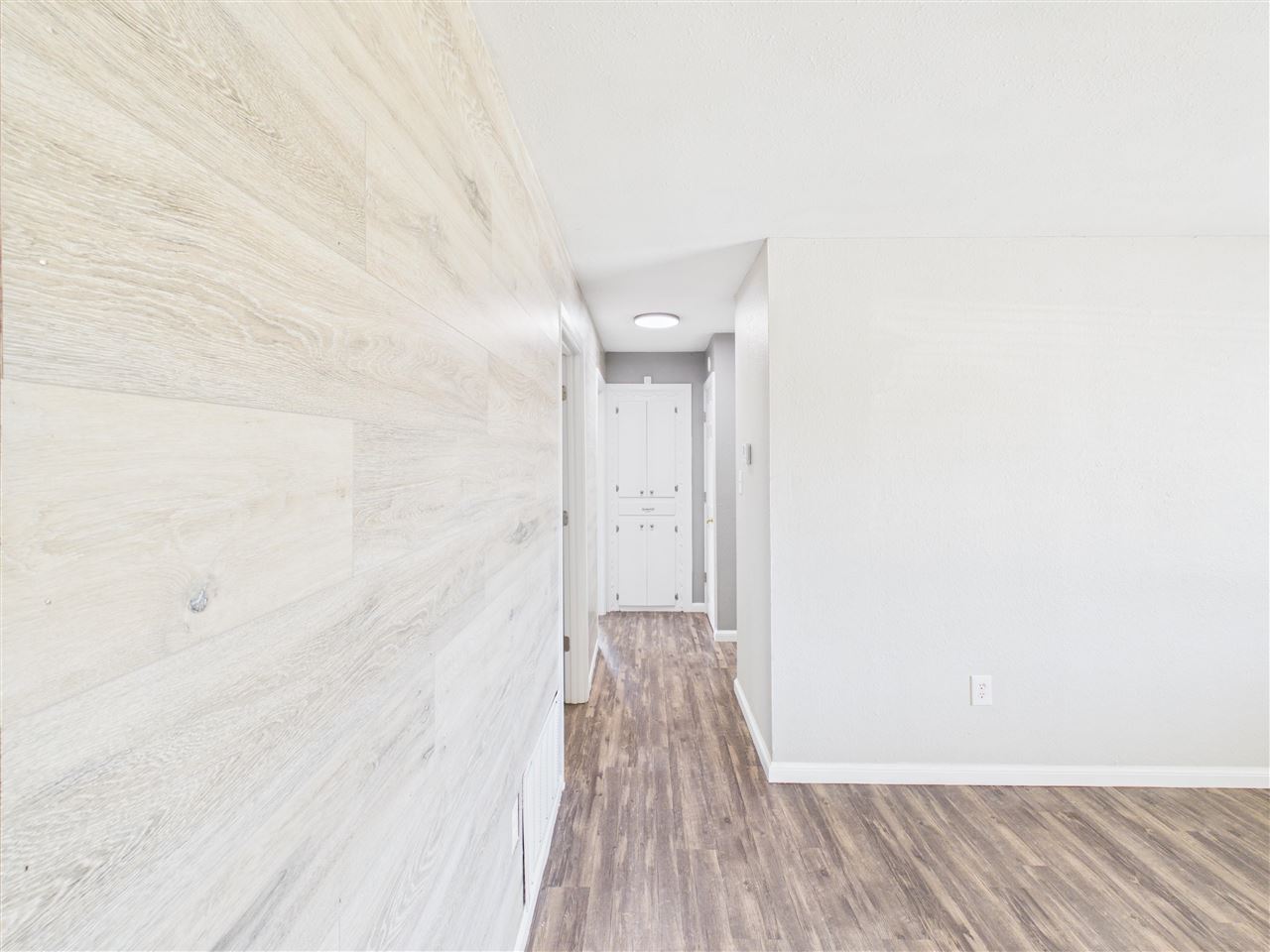 409 NW 75th St