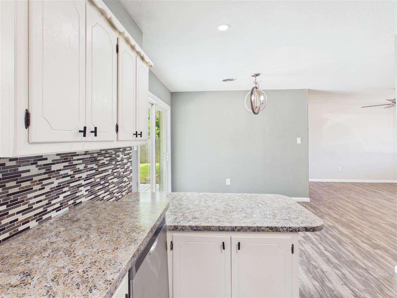 409 NW 75th St