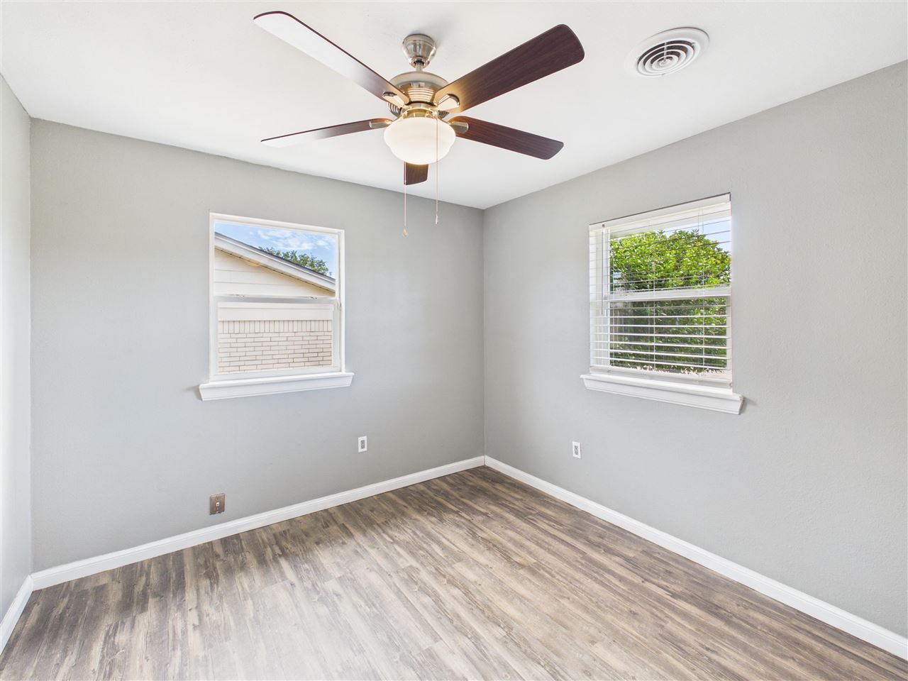 409 NW 75th St