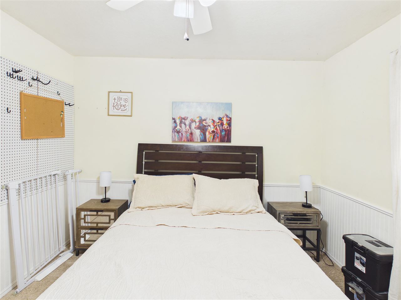 7110 NW Woodland Circle