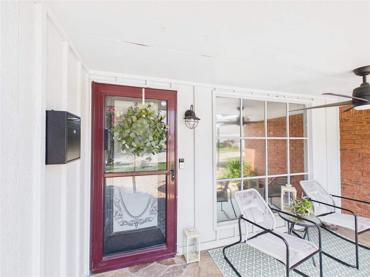 7110 NW Woodland Circle