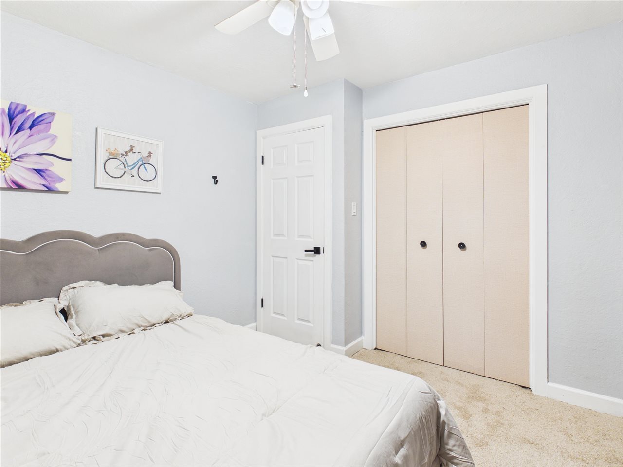 7110 NW Woodland Circle