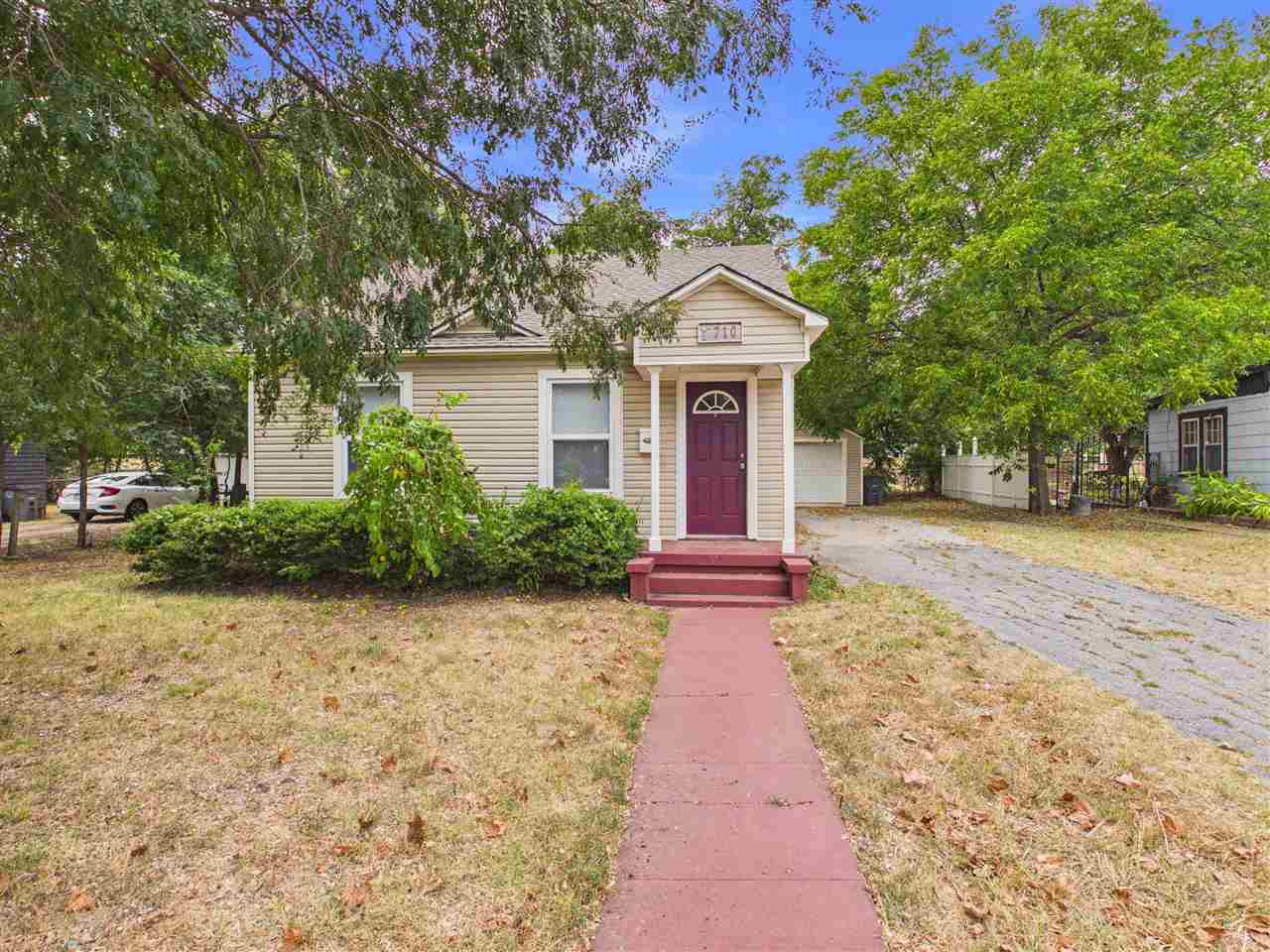 710 NW 16th Street