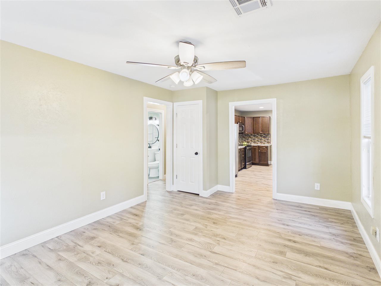 710 NW 16th Street
