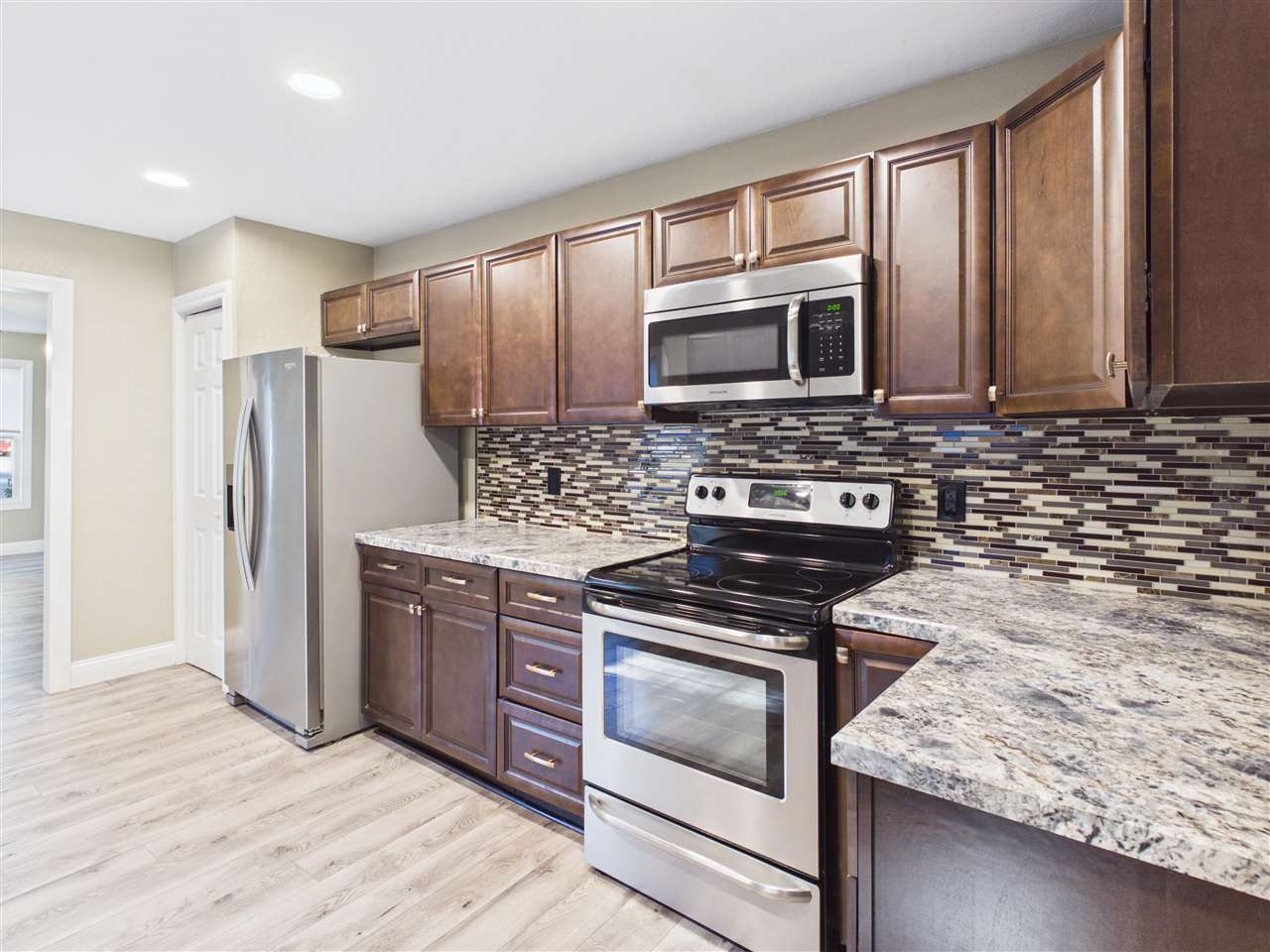 710 NW 16th Street