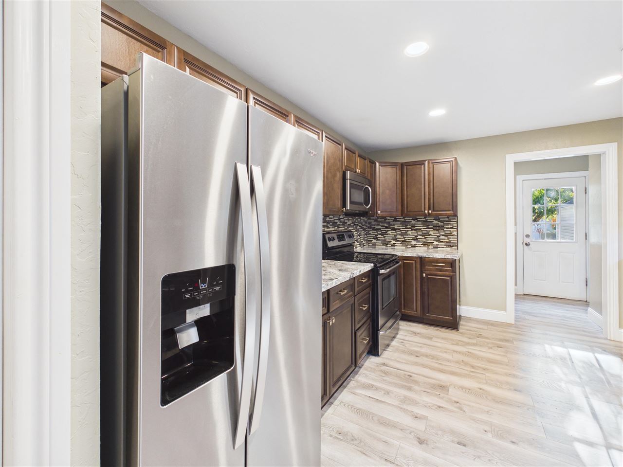 710 NW 16th Street