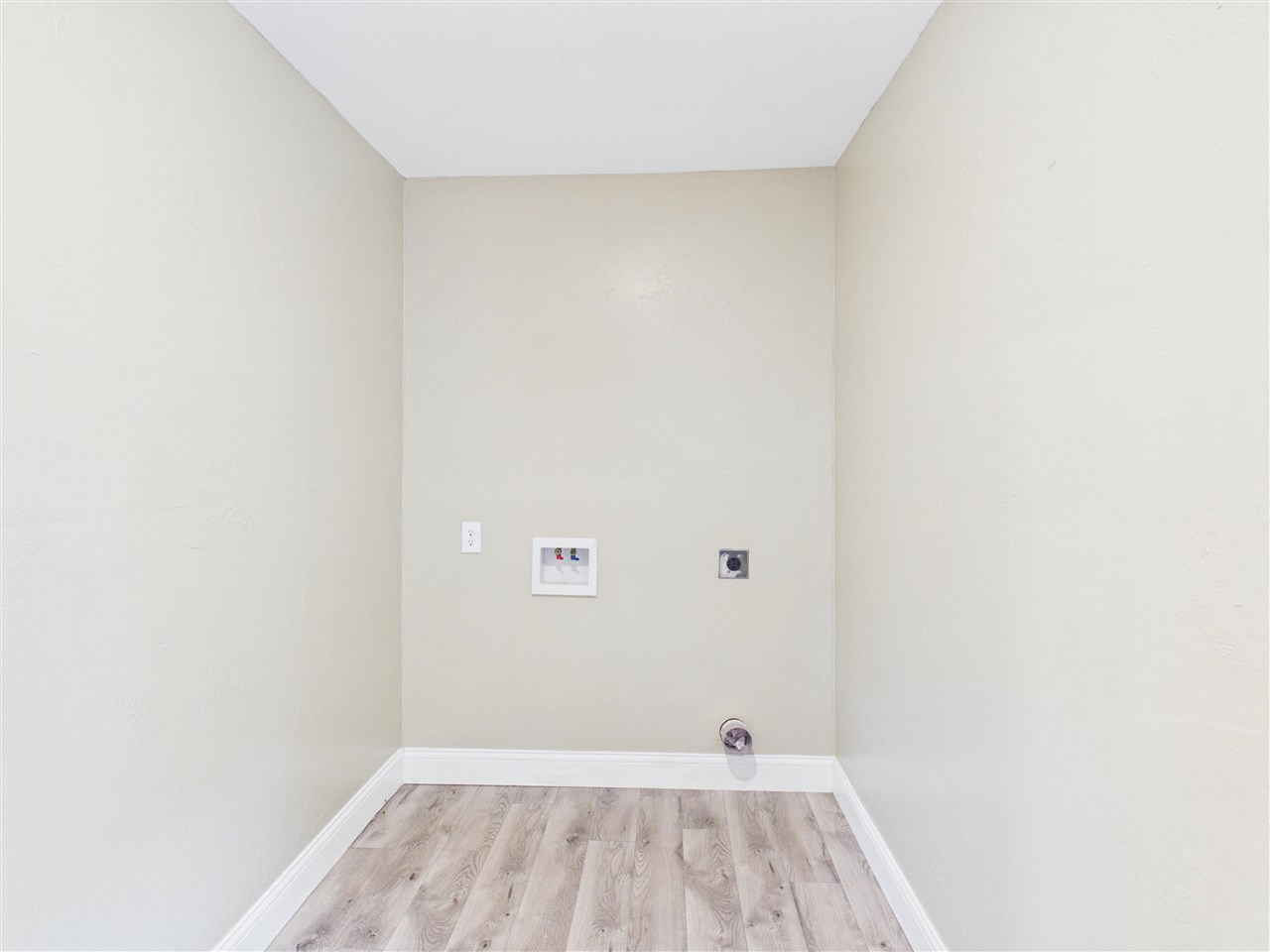 710 NW 16th Street