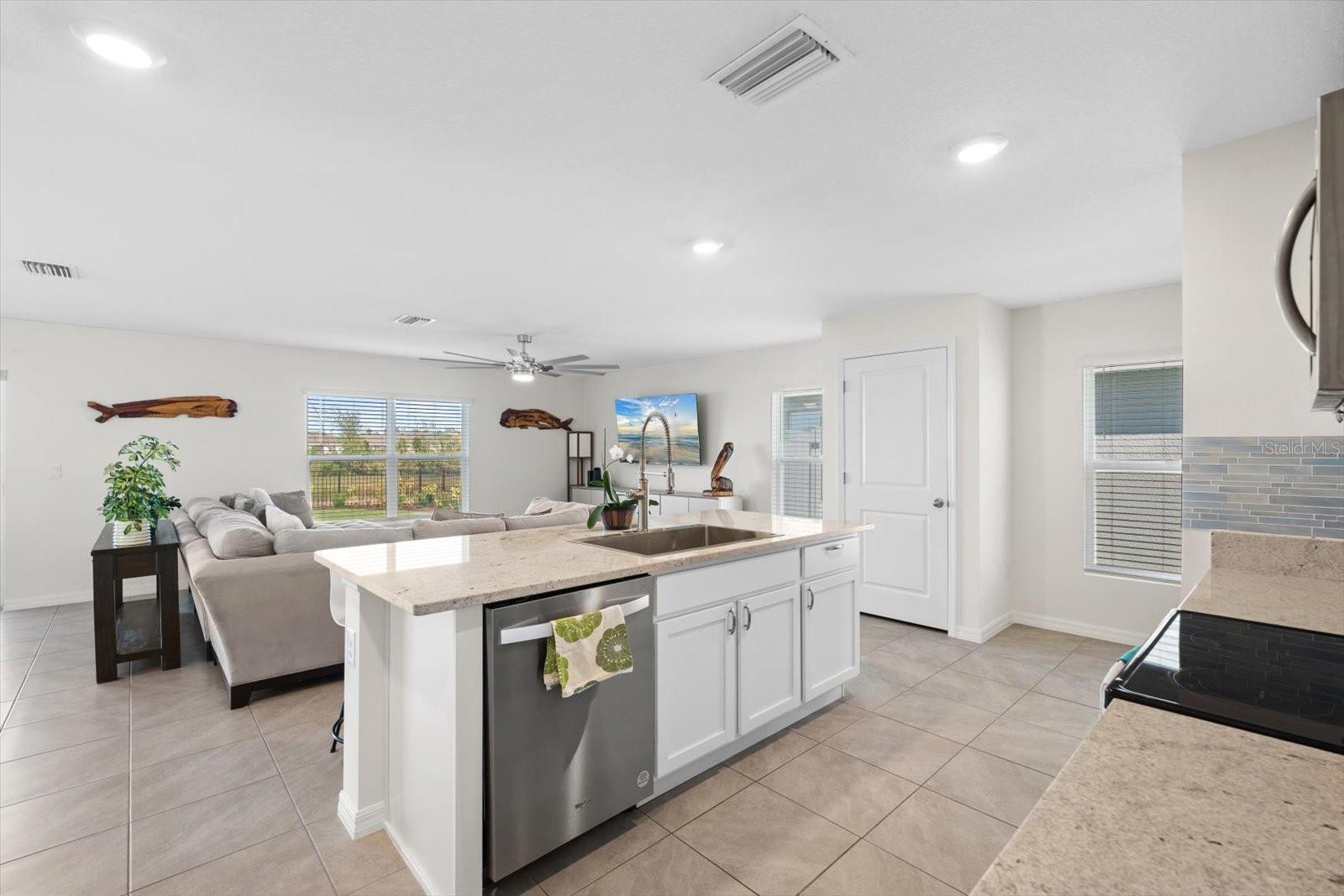 5132 ROCKY COAST PL