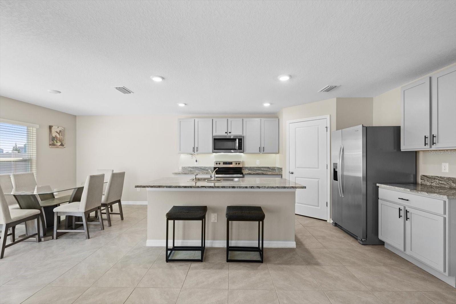 6314 DISTANT HAZE PL