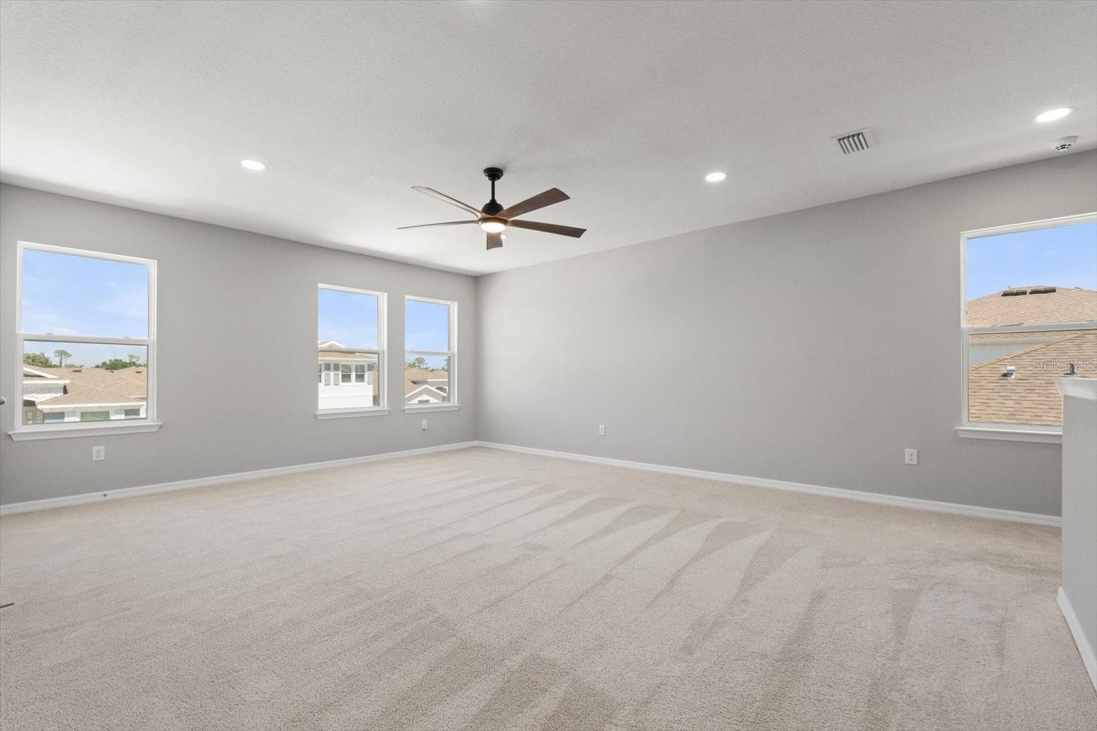 4405 STARGRAZER CT