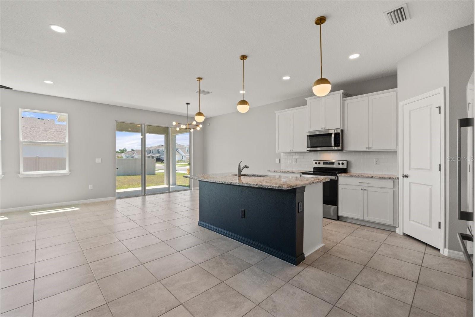 4405 STARGRAZER CT