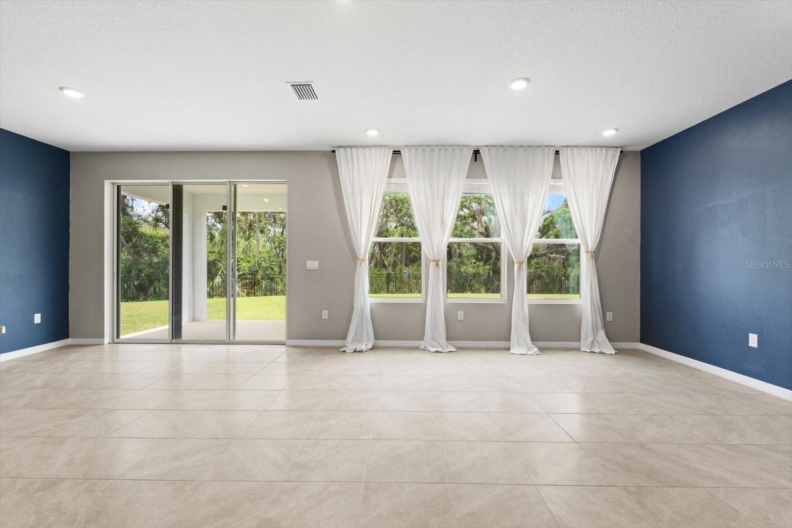 4015 QUIET RAIN CT