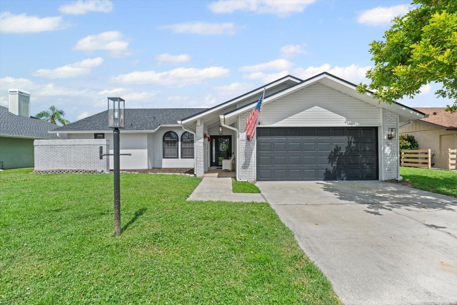 5747 39TH STREET CIR E