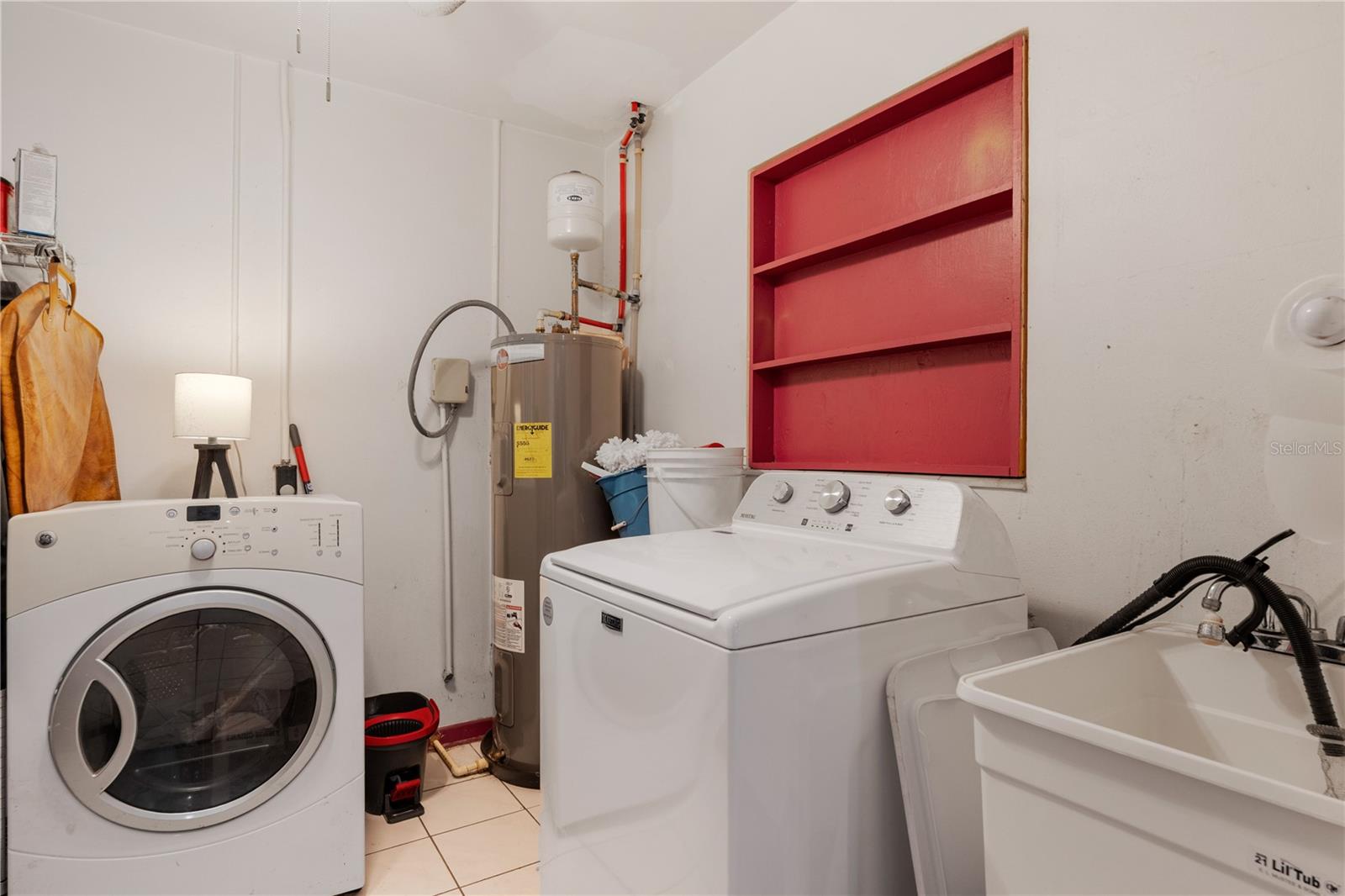 2707 27TH AVENUE DR W