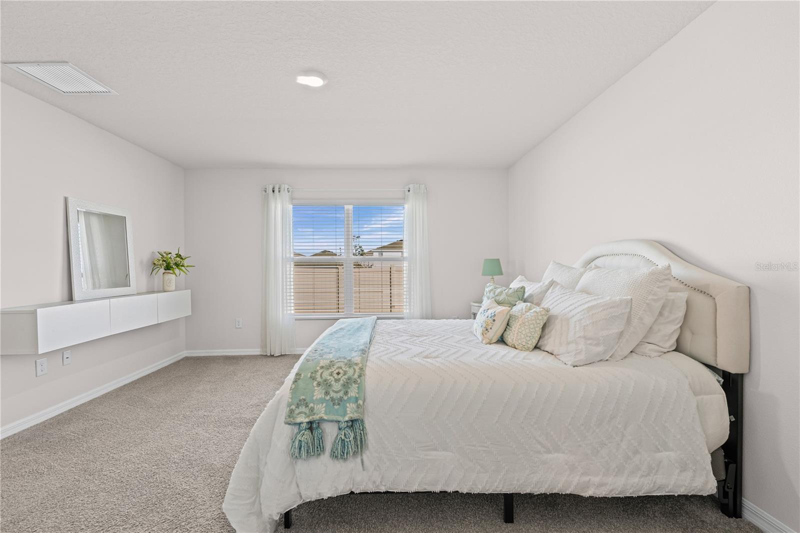 4522 WEATHERED MOSS GLN