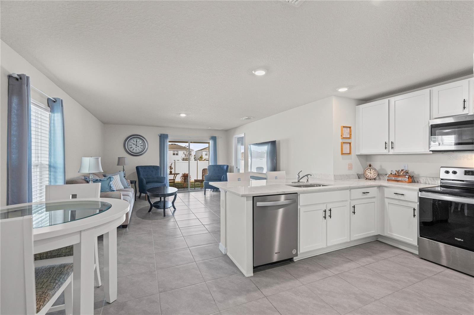 4522 WEATHERED MOSS GLN