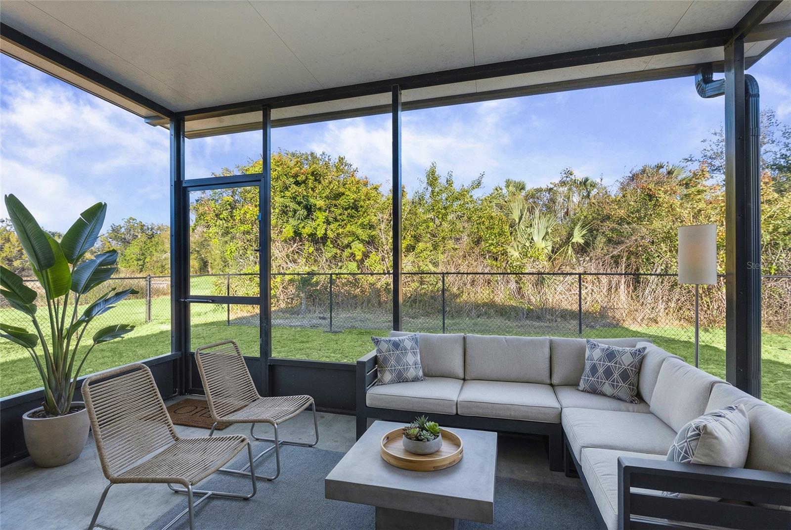 7051 CHATUM LIGHT RUN