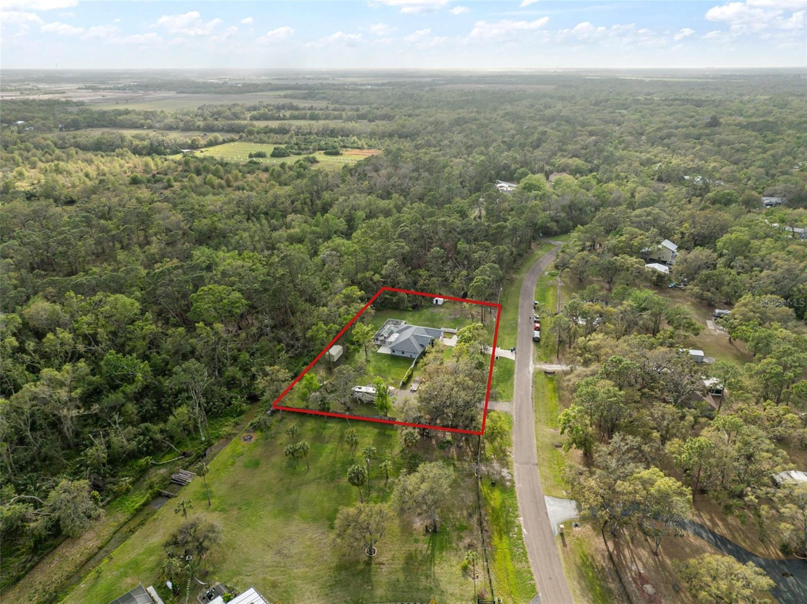 1126 OXBOW RD
