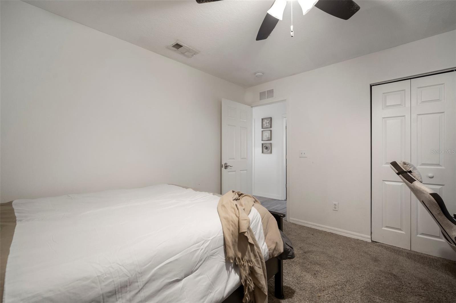 1126 OXBOW RD