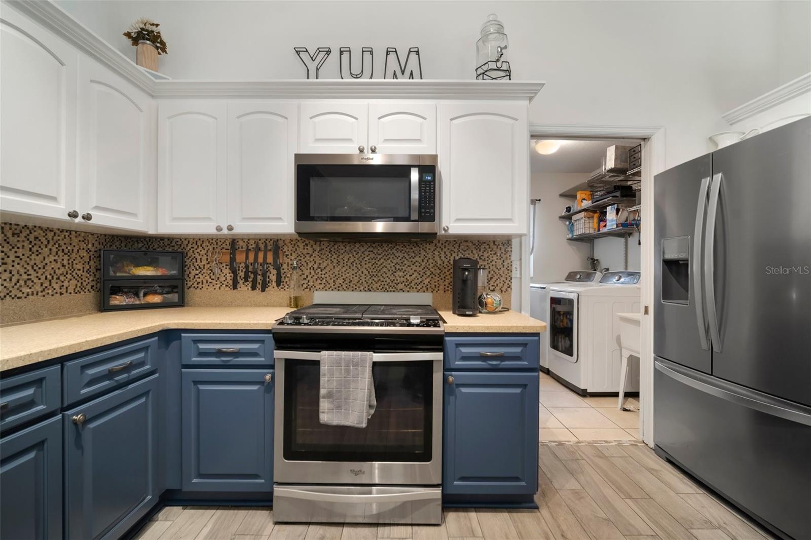 1126 OXBOW RD