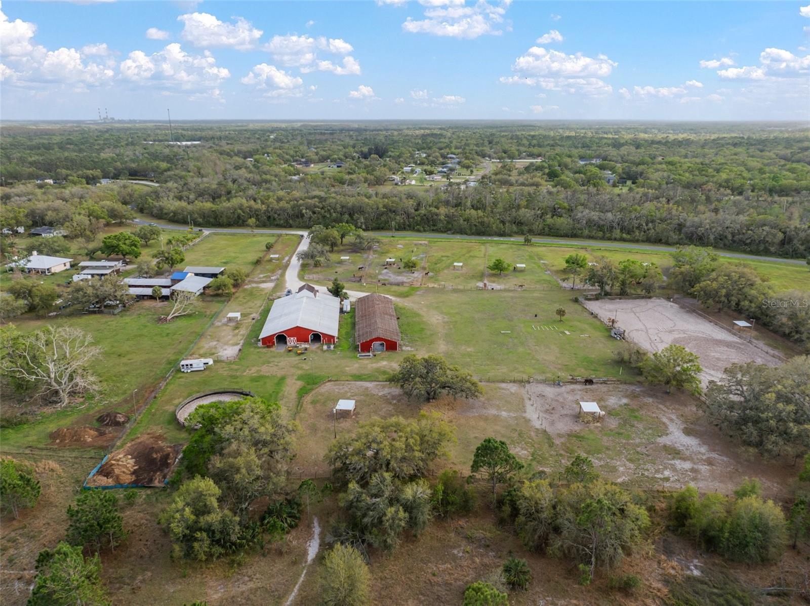 1126 OXBOW RD