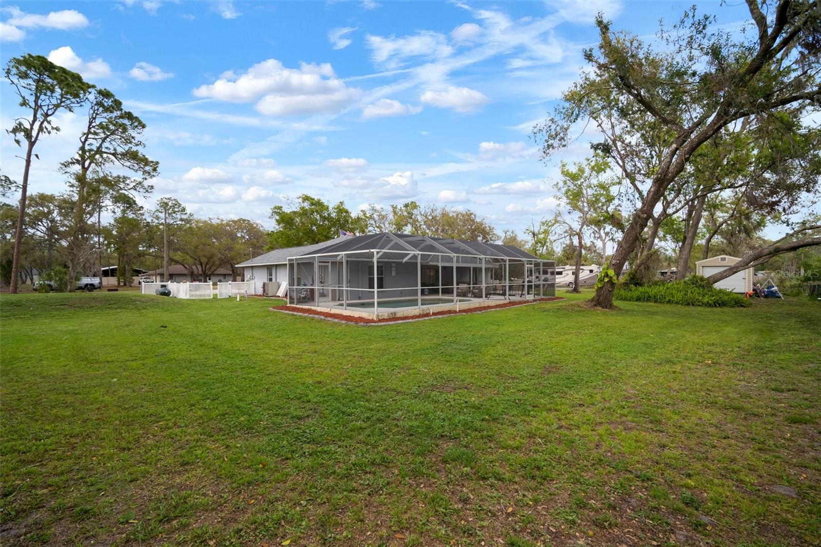 1126 OXBOW RD