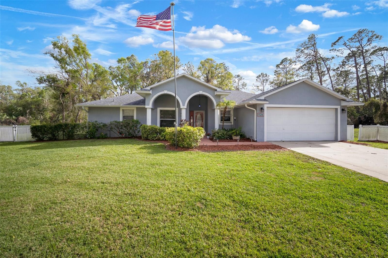 1126 OXBOW RD