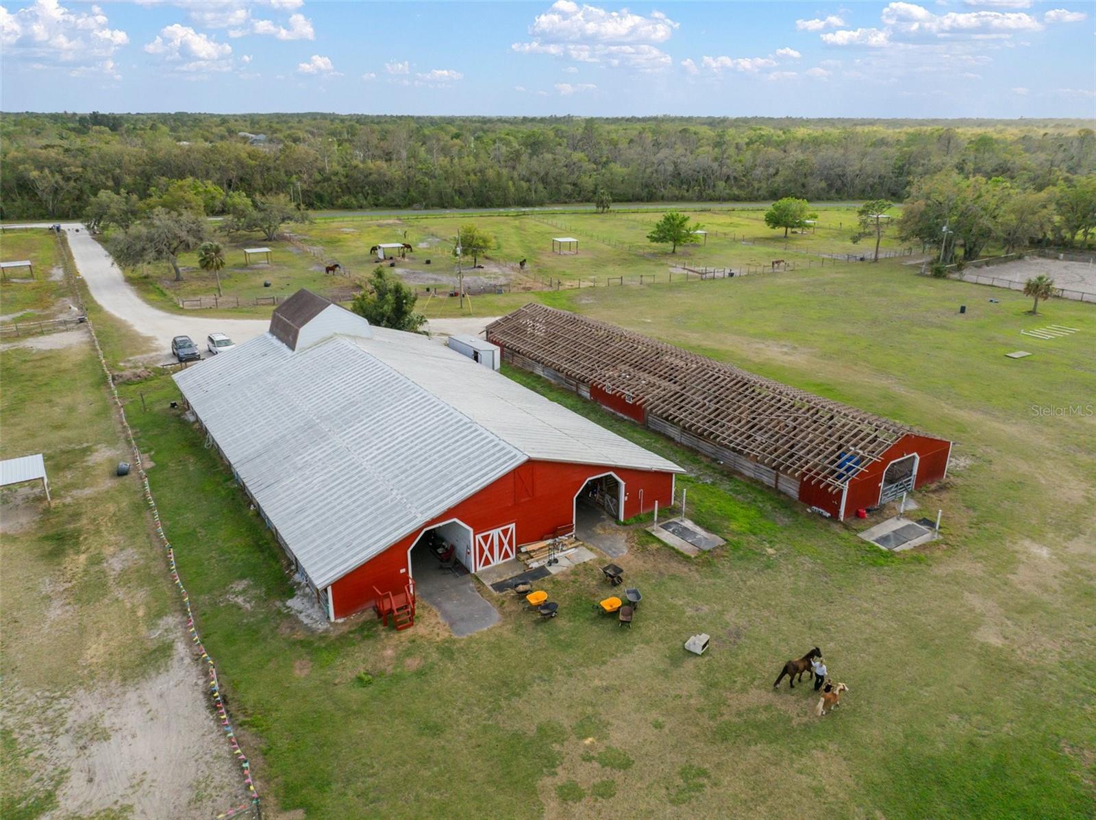 1126 OXBOW RD