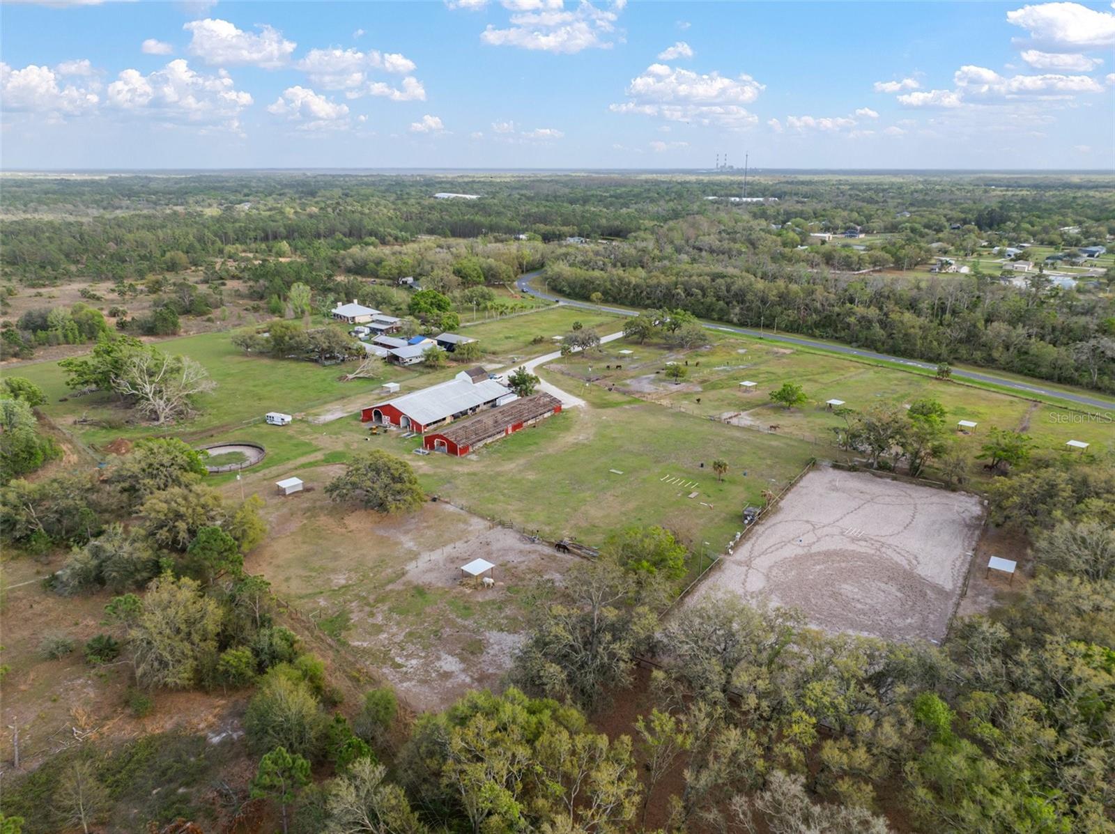 1126 OXBOW RD