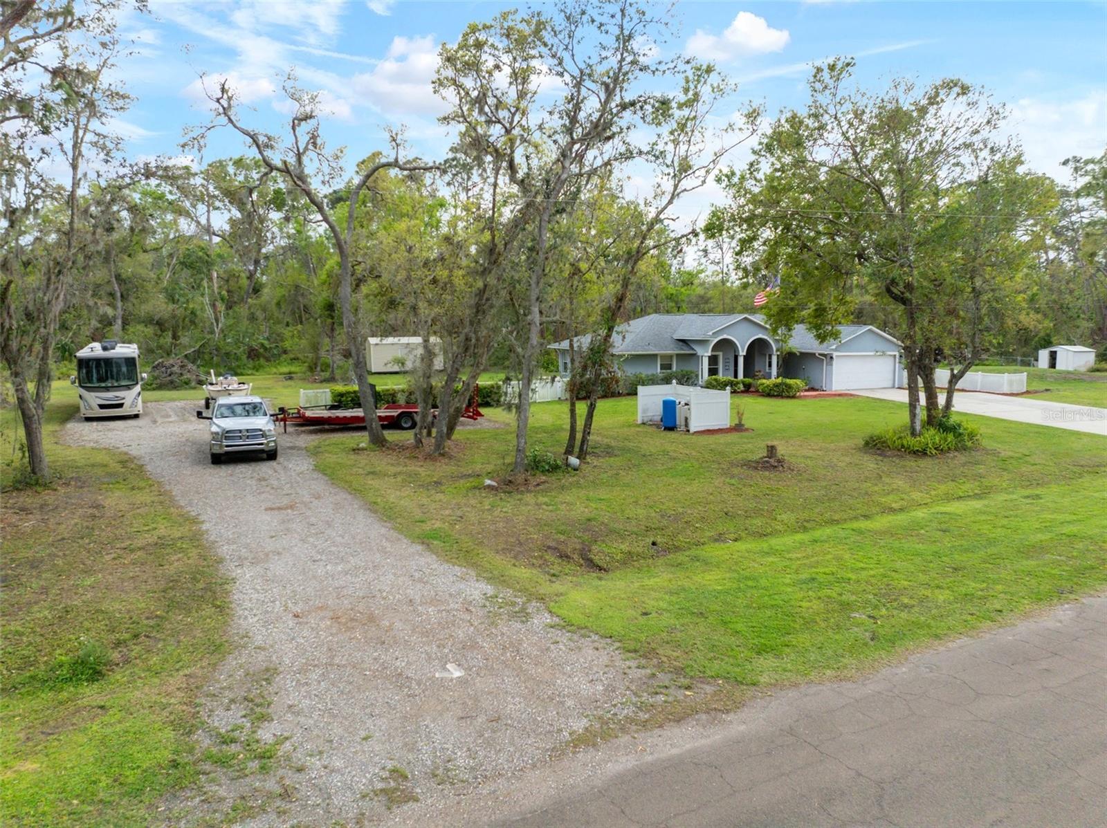 1126 OXBOW RD